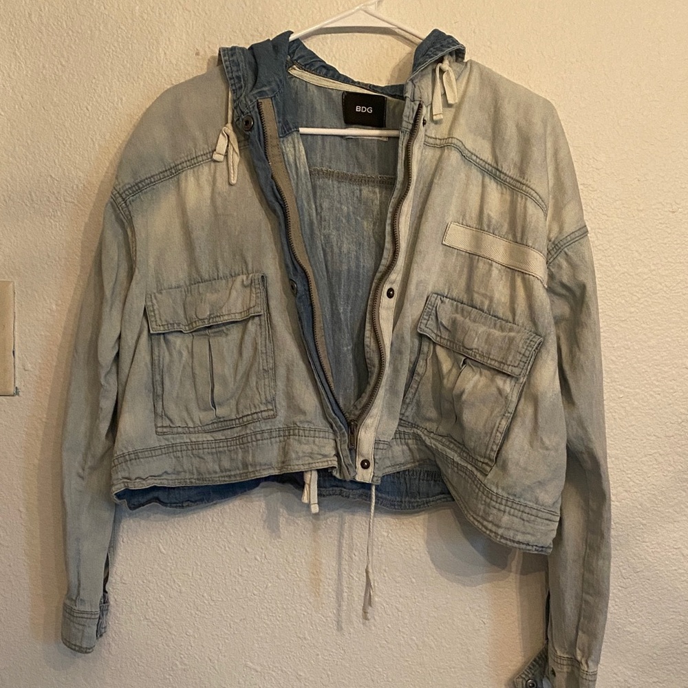 BDG Faded Light Blue Hooded Cropped Denim Jacket